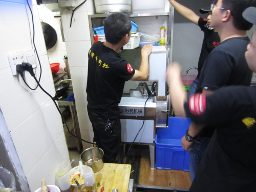 熟肉切片機(jī)-快餐店案例